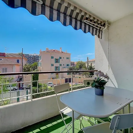 Immogroom - Modern Terraces Air Conditioner *